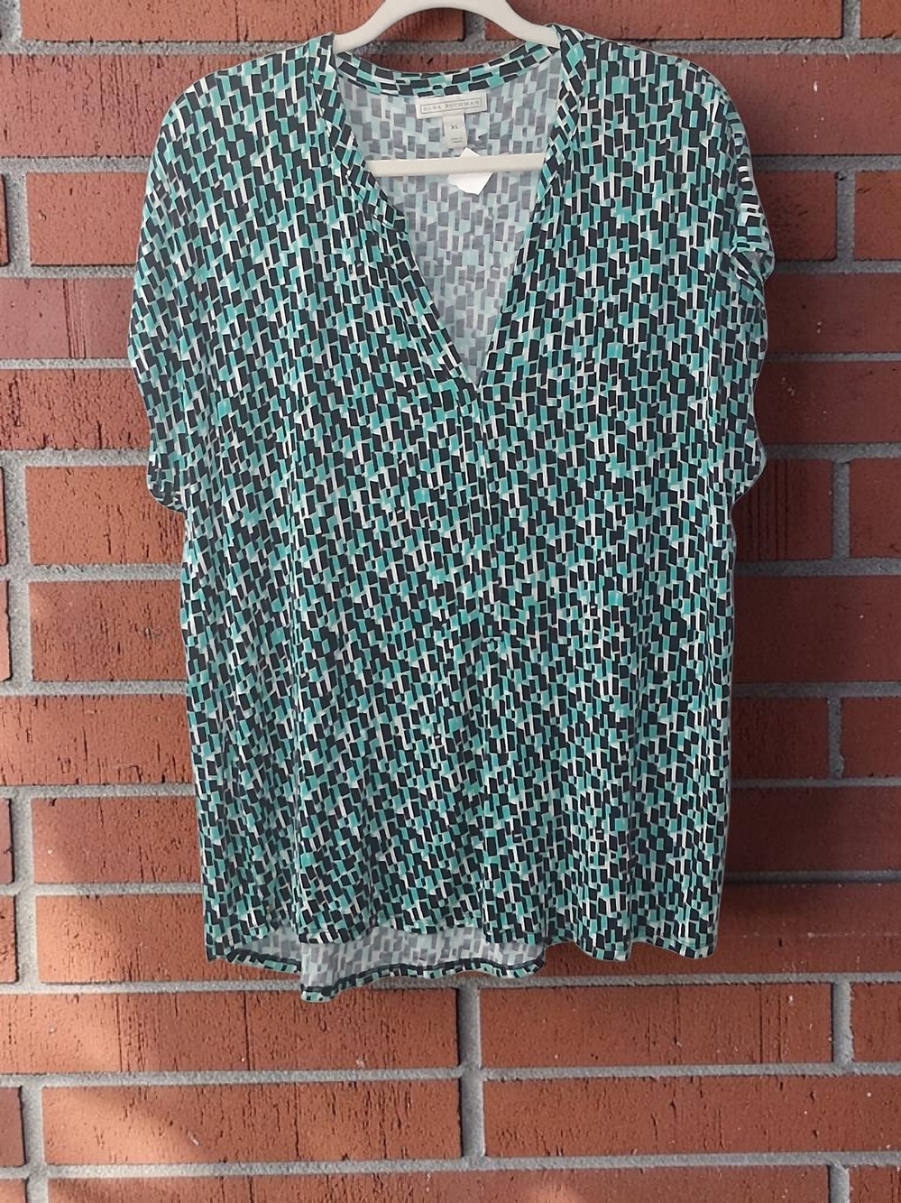 Dana Buchman Teal and Black Geometric V-Neck Top